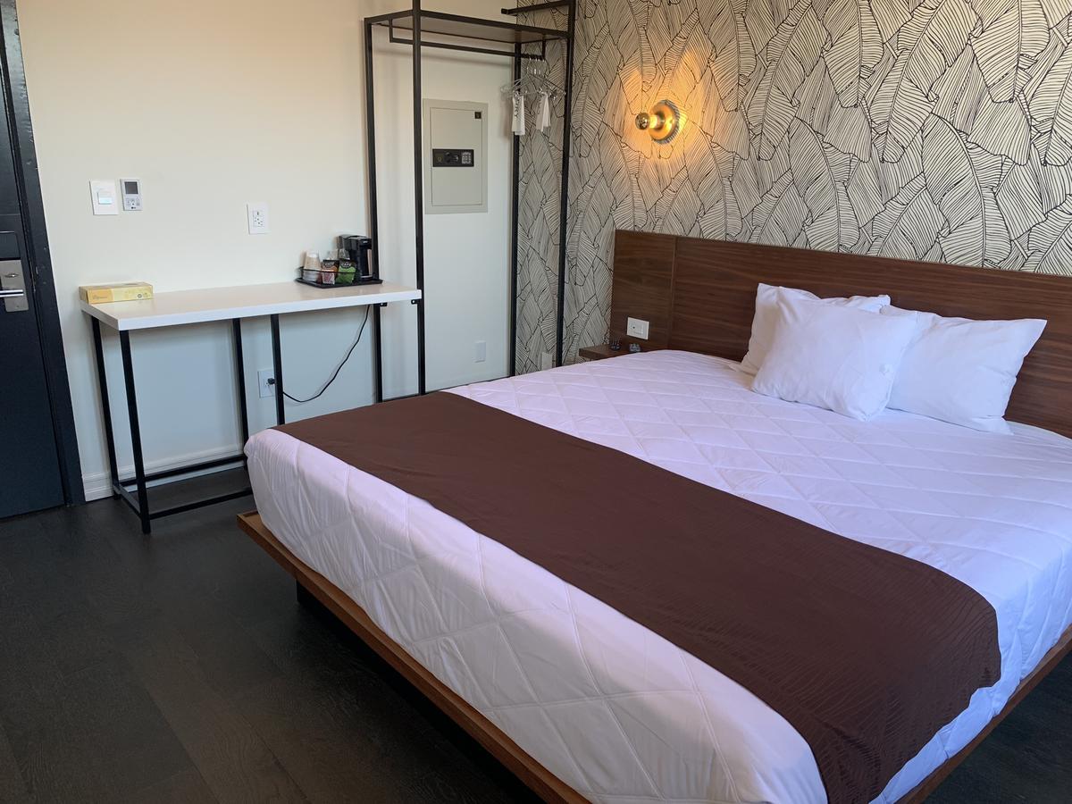 H By H Hospitality Hotel Los Angeles Buitenkant foto
